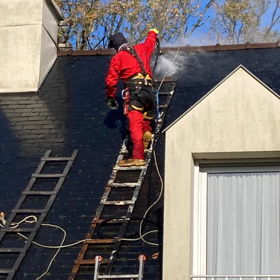 Nettoyage toiture : photo de chantier