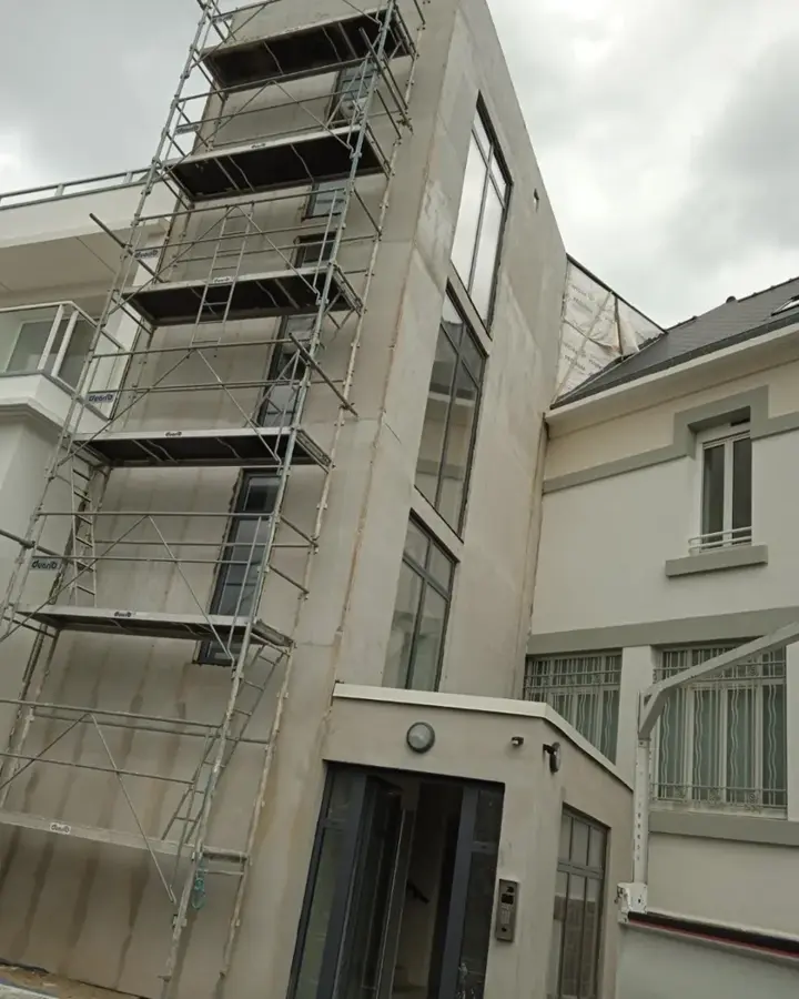 Bardage en zinc posé sur une maison de Perros-Guirec (photo 2)
