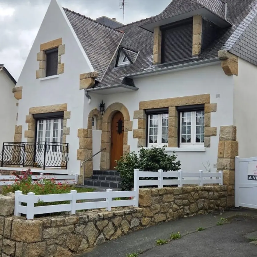 Maison en pierre après ravalement de façade dans les Côtes-d'Armor (photo 5)