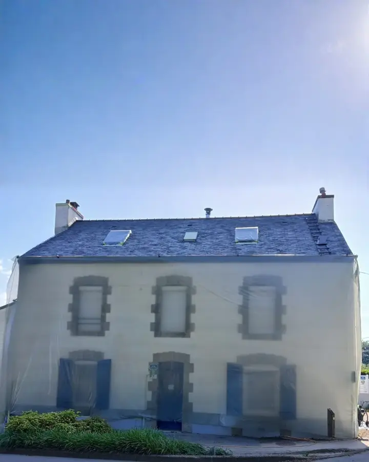 Toiture de Sainte-Anne-d'Auray après son traitement hydrofuge (photo 3)