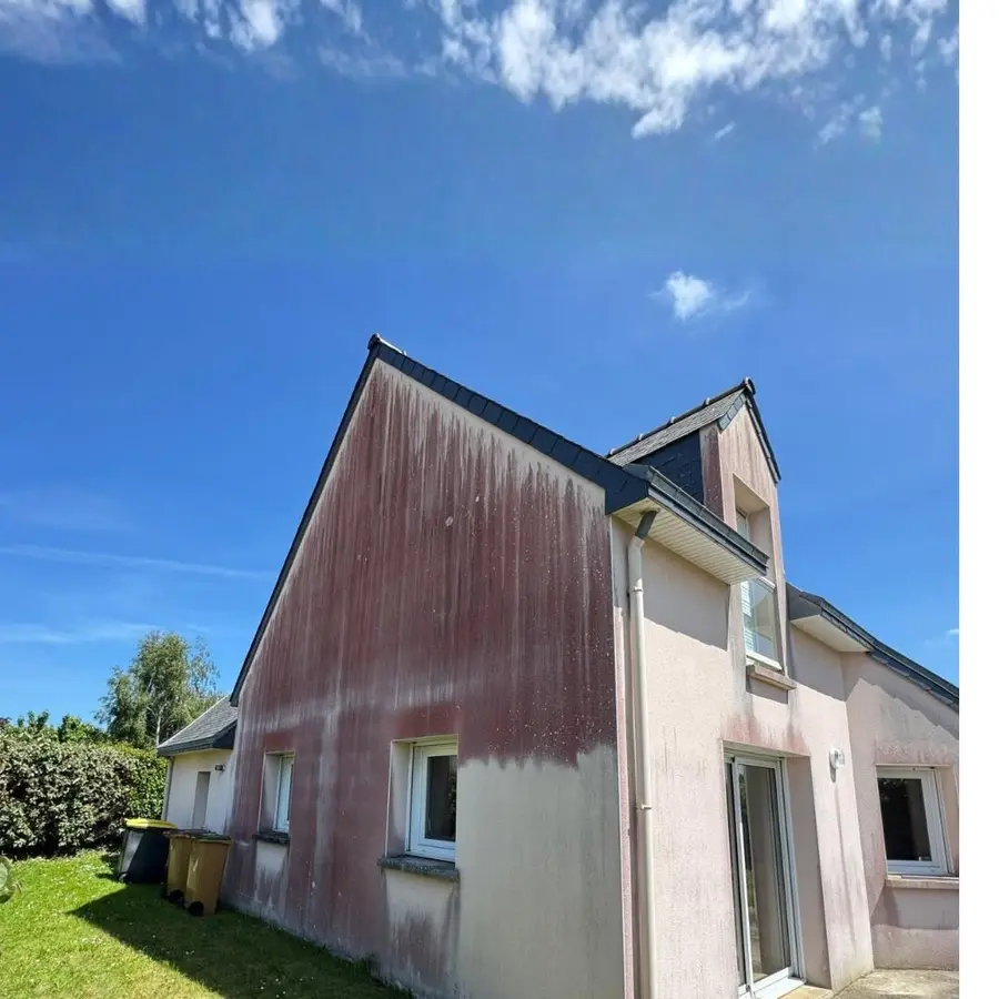 Façade de Plérin après nettoyage et traitement par Breizh Toit (photo 4)